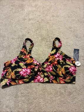 Aqua Couture Tropical Knot-Front Bikini Top - Black with Pink Floral